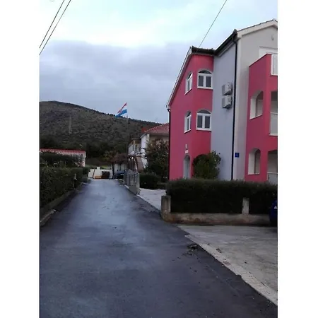 Hébergement de vacances In With Swimming Pool Trogir