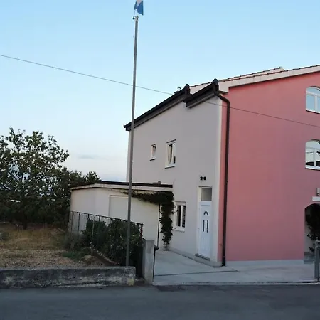In With Swimming Pool Tatil Evi Trogir