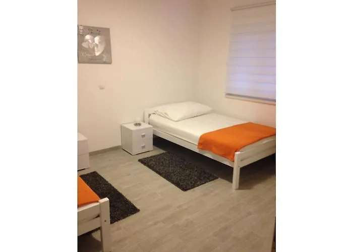 In With Swimming Pool *